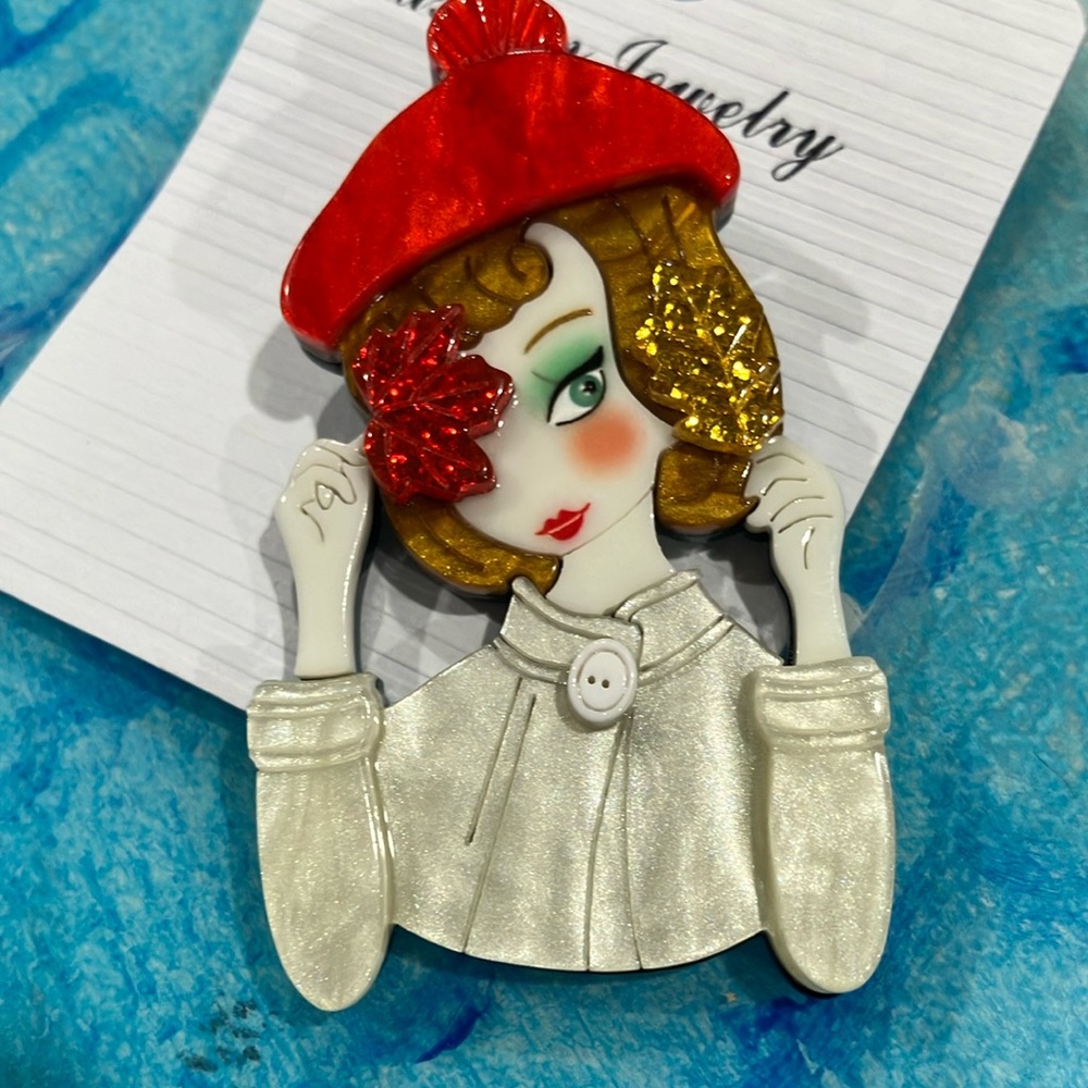 Chic Red and Gold Brooch